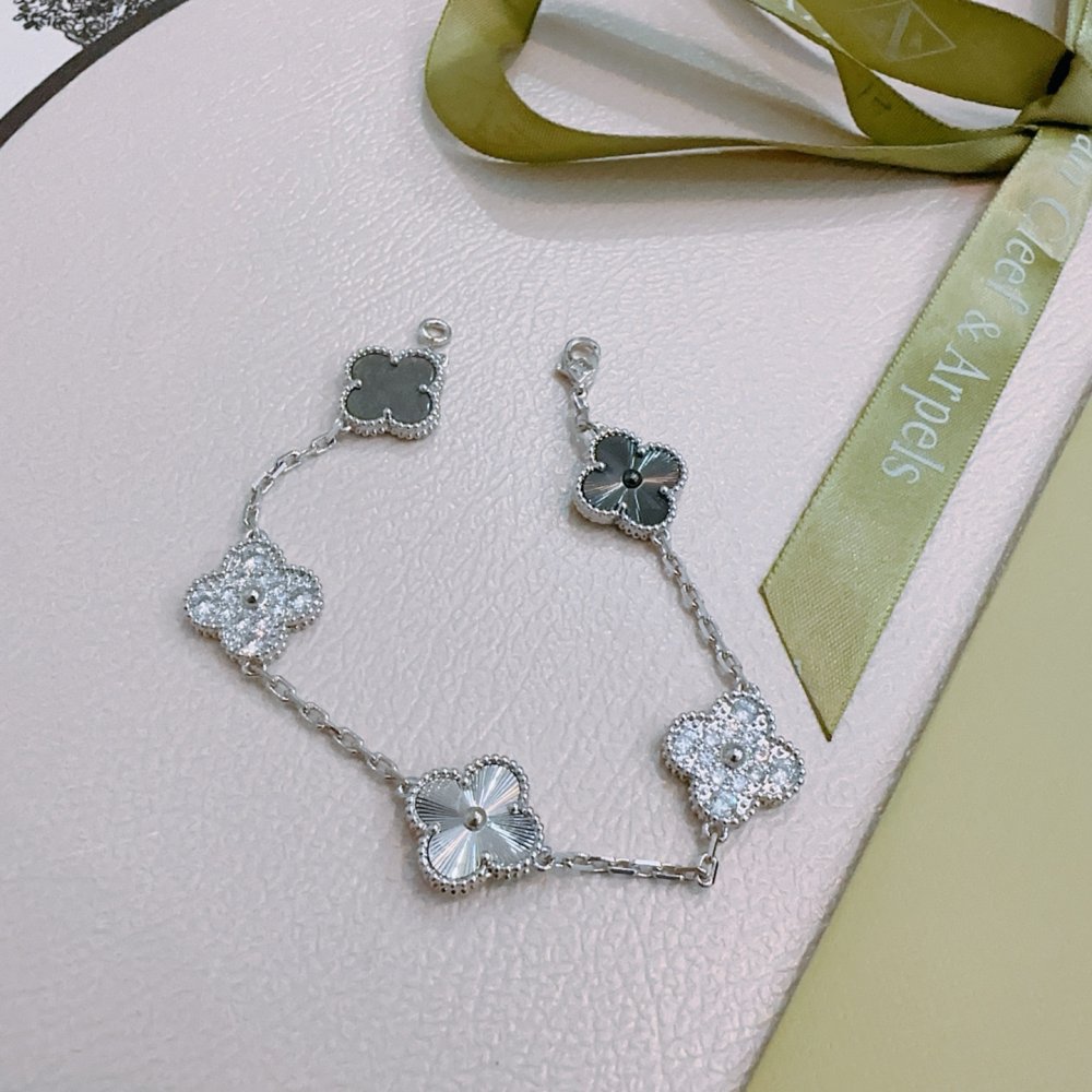 Браслет фото 4