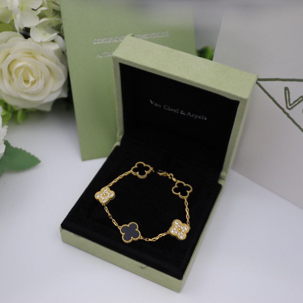 Браслет фото 5