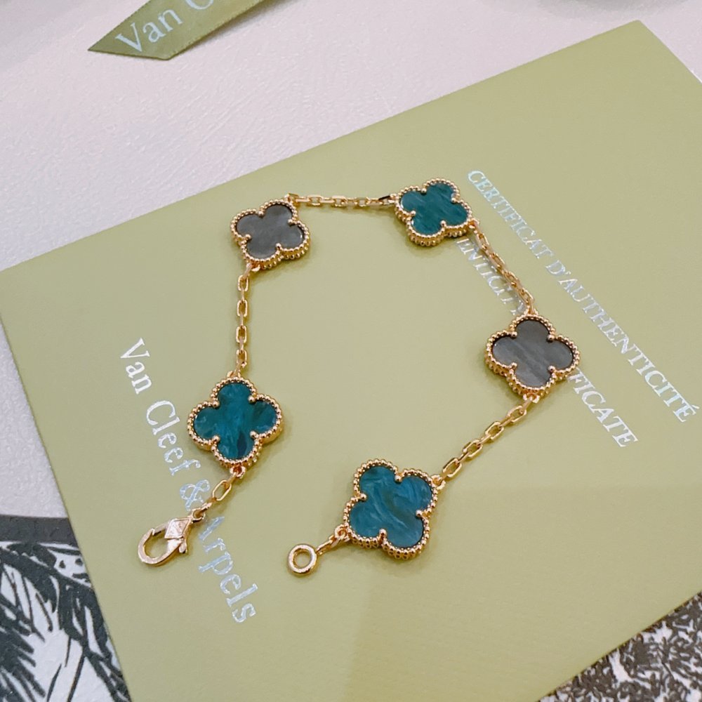 Браслет фото 5