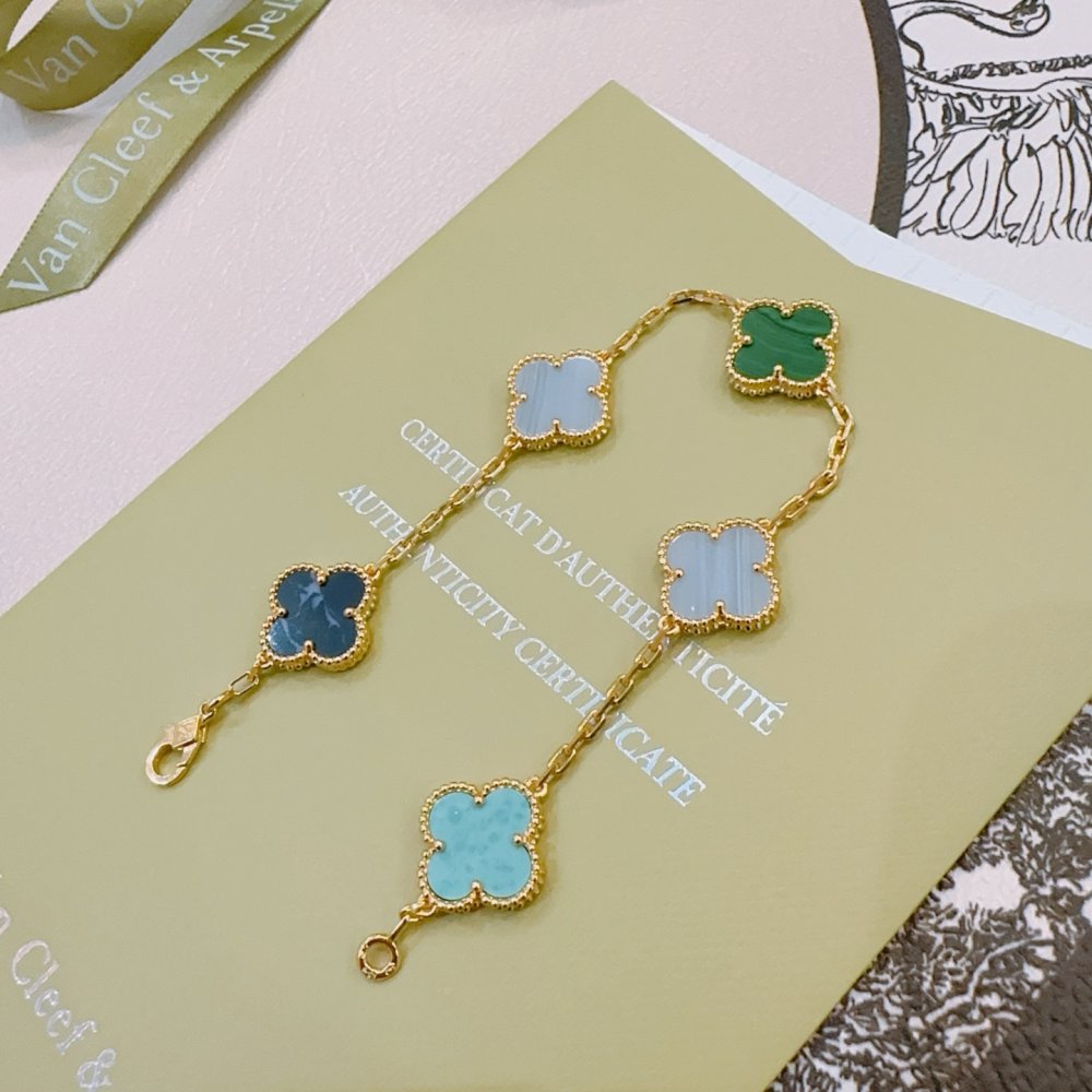 Браслет фото 5