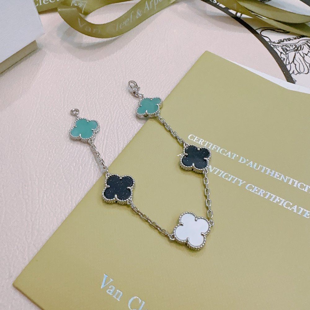 Браслет фото 5