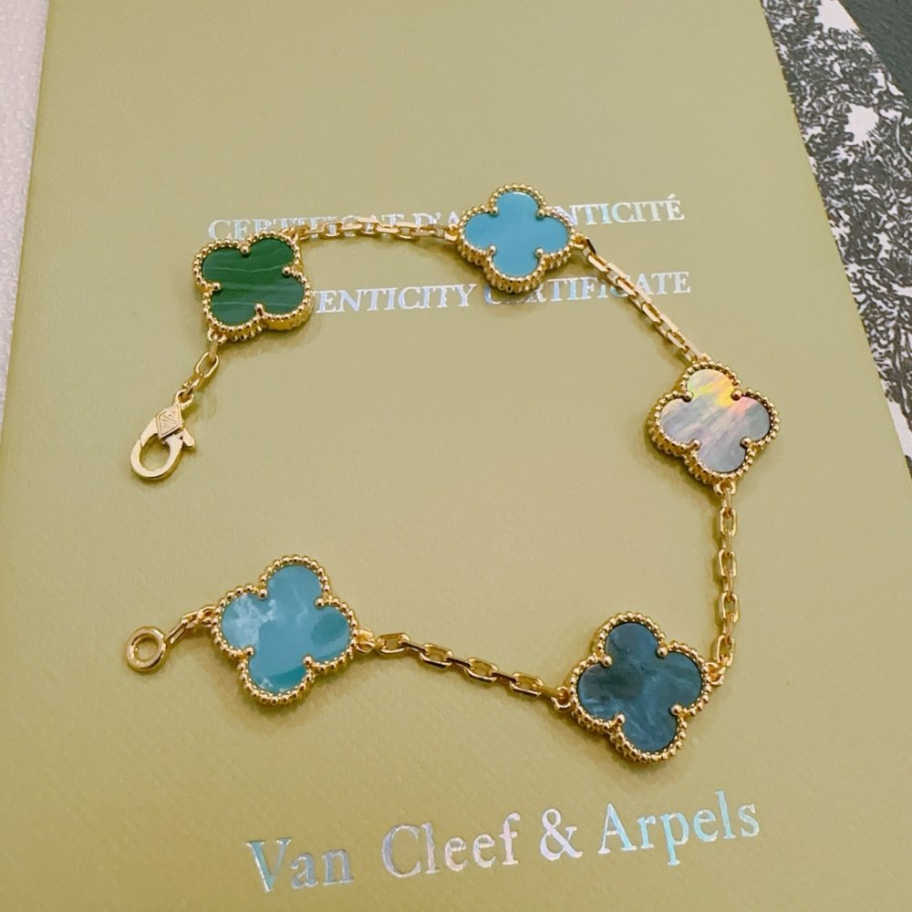 Браслет фото 5