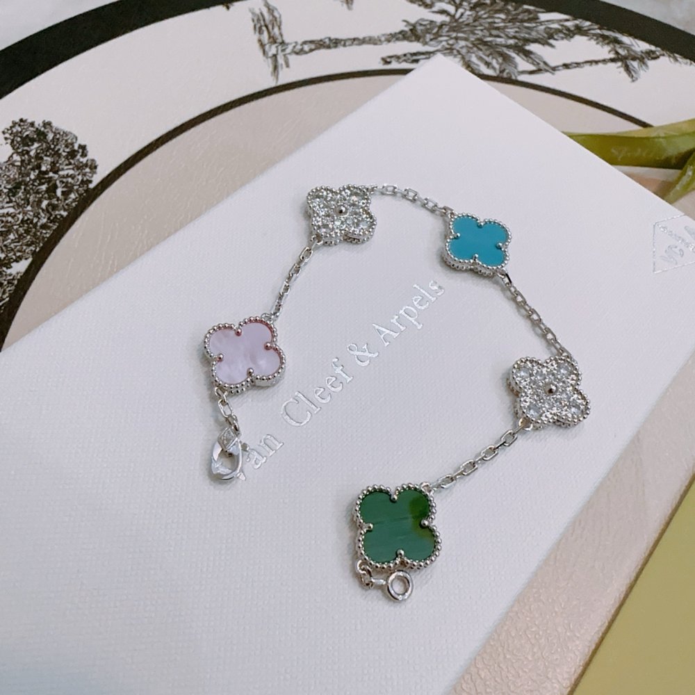 Браслет фото 5