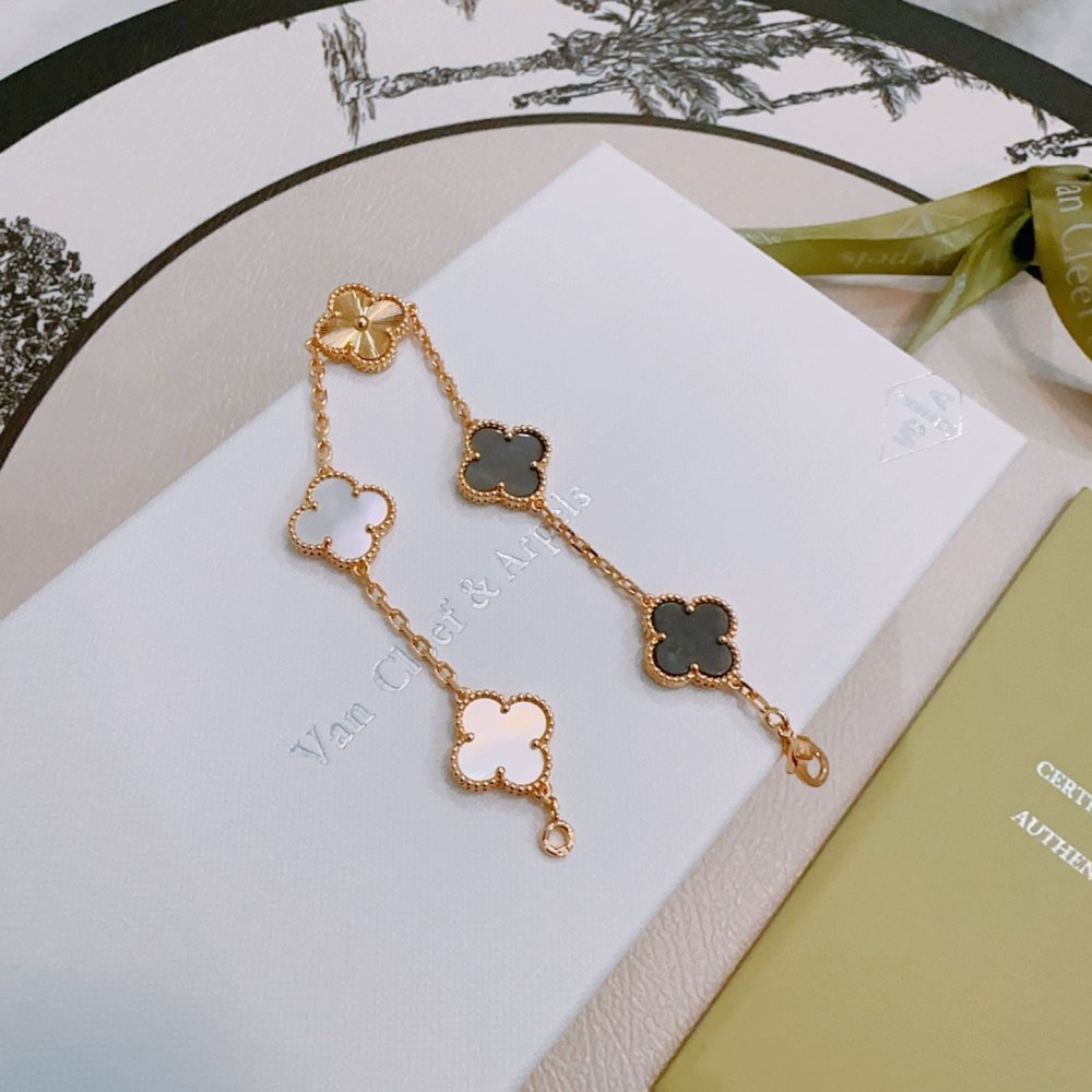 Браслет фото 5