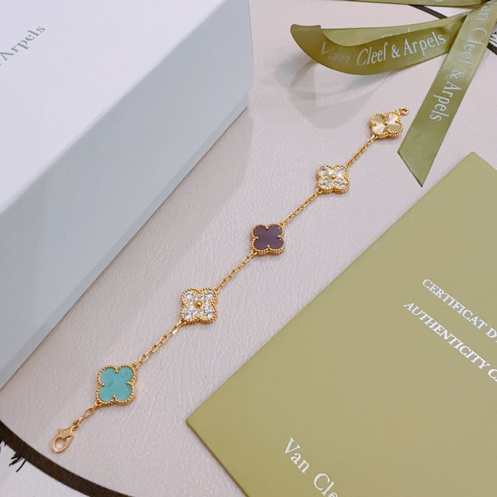 Браслет фото 5