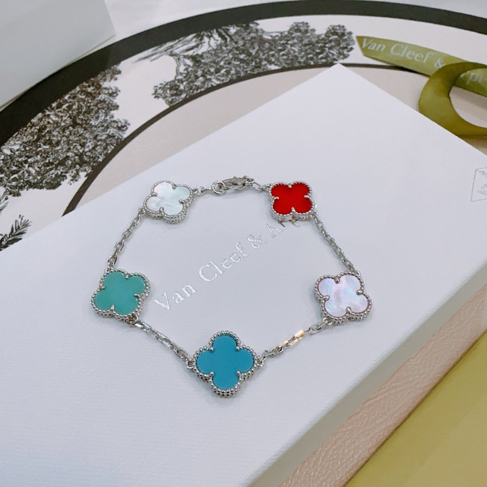 Браслет фото 5