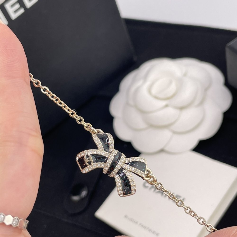 A bracelet фото 5