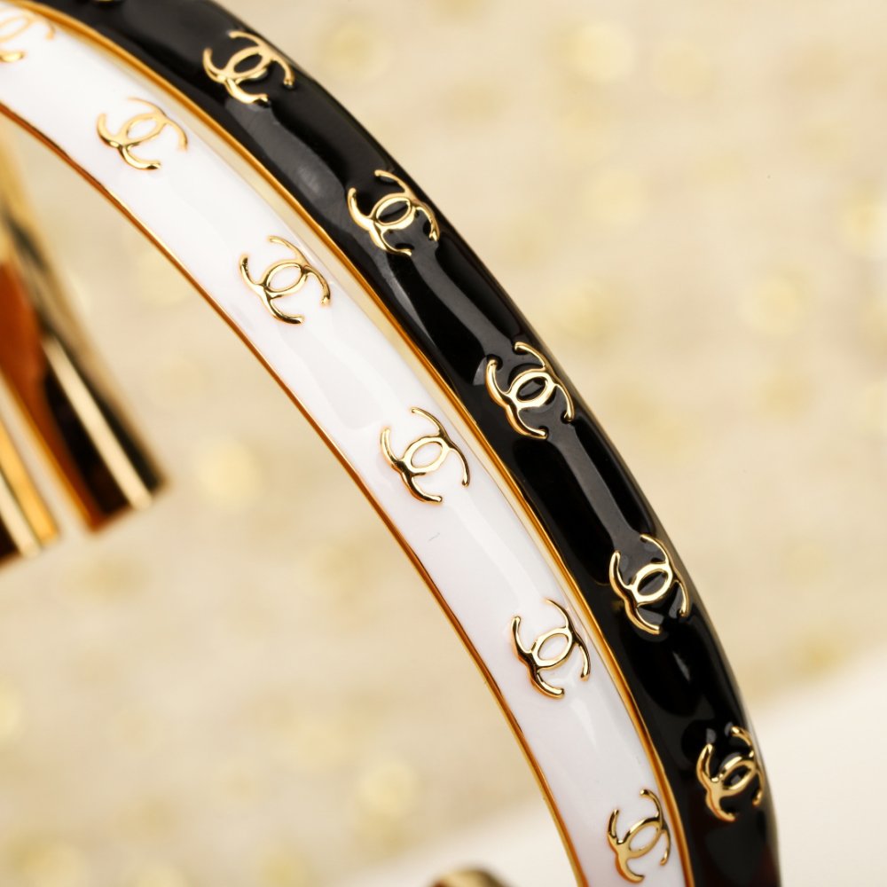 A bracelet фото 6