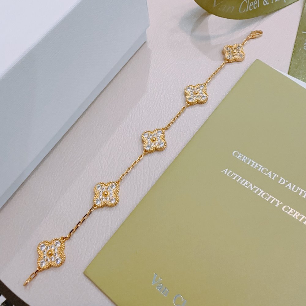 Браслет фото 6