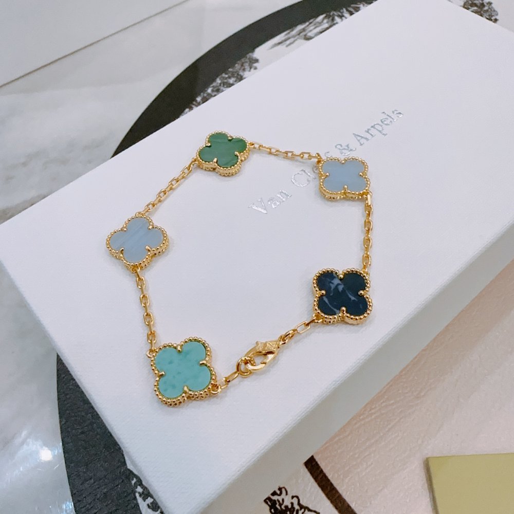 Браслет фото 6