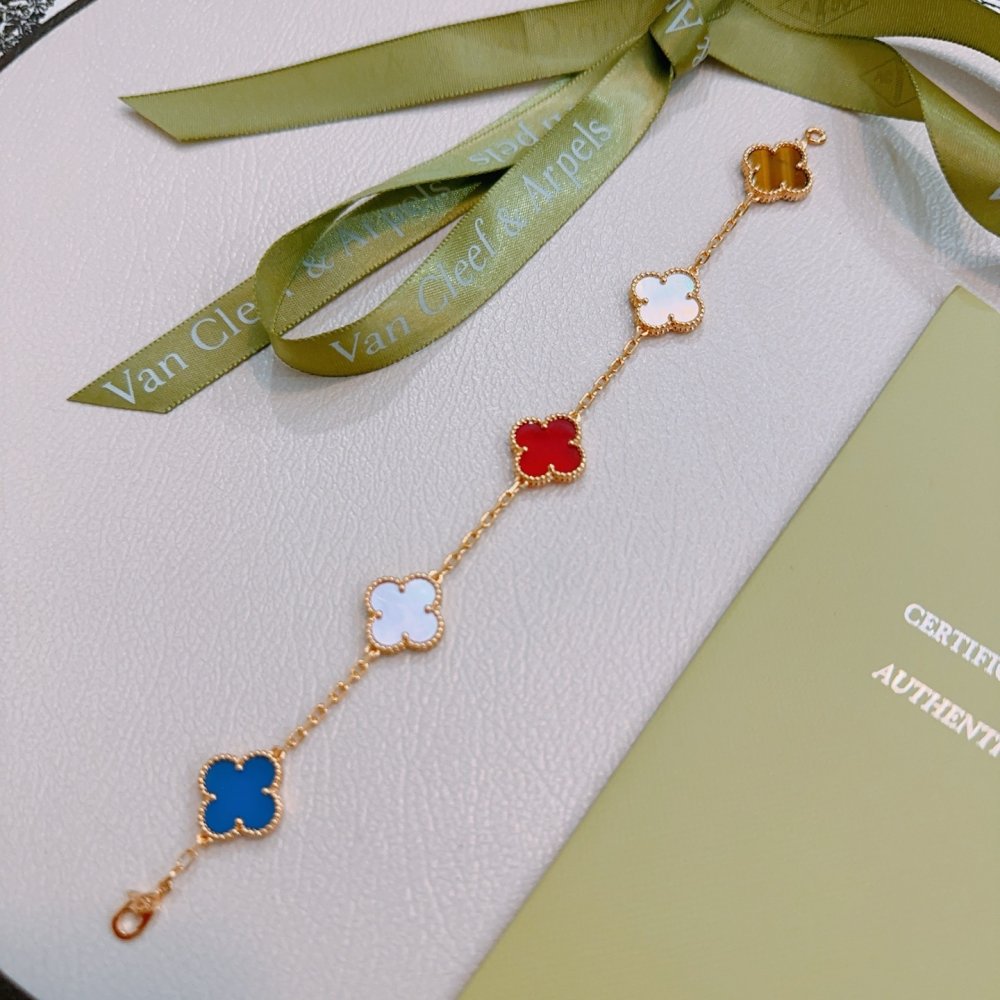 A bracelet фото 6