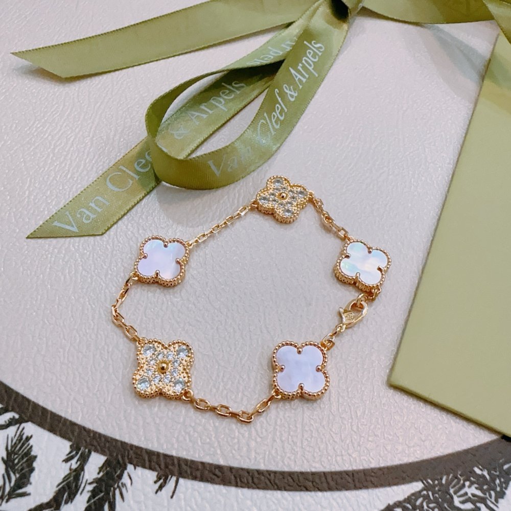 Браслет фото 6