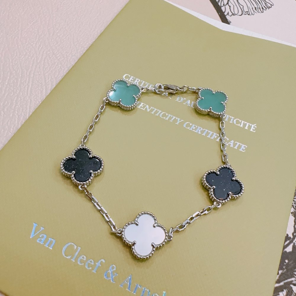 Браслет фото 6