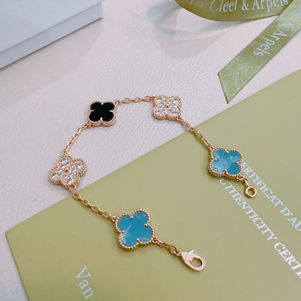 Браслет фото 6