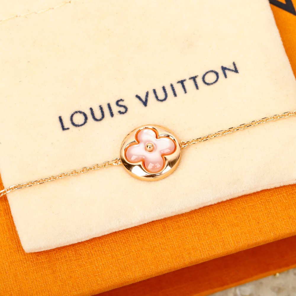 A bracelet фото 6