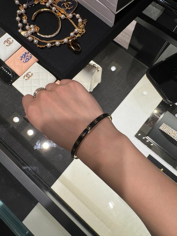 A bracelet фото 7