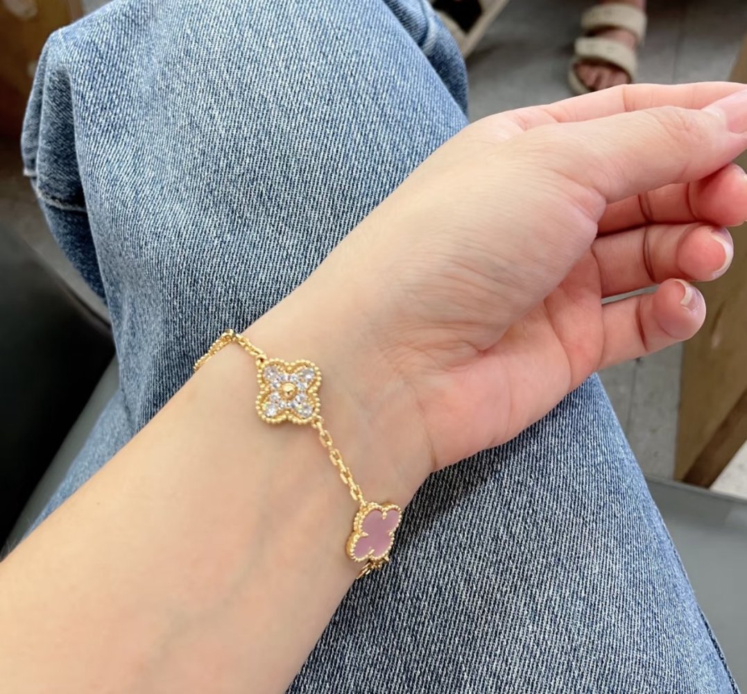 A bracelet фото 7