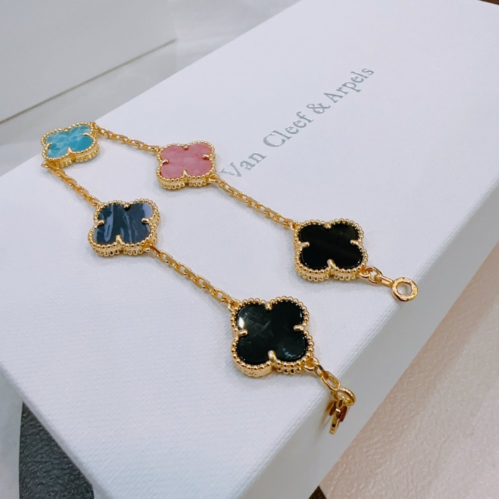 Браслет фото 7