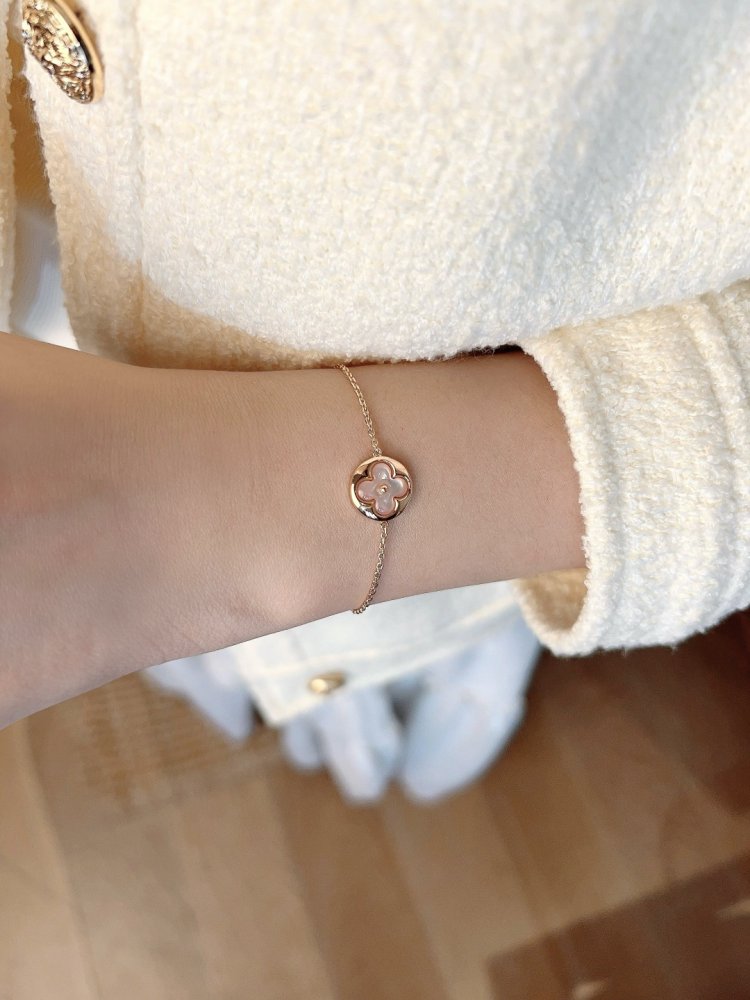 A bracelet фото 7