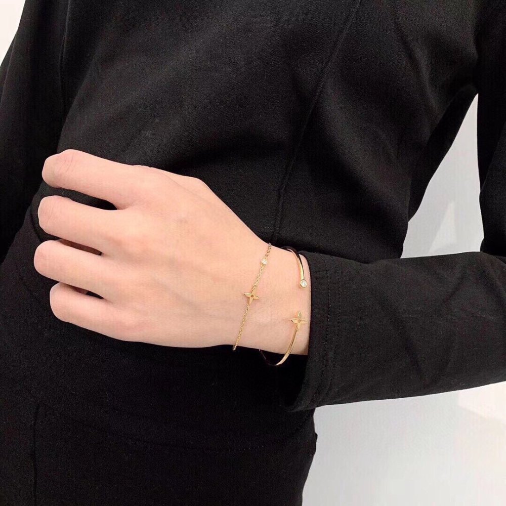 A bracelet фото 8