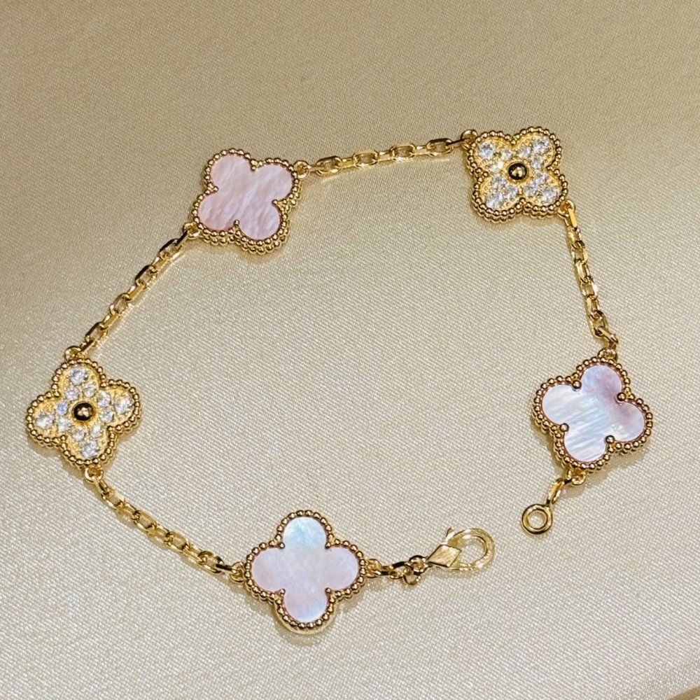 A bracelet фото 9