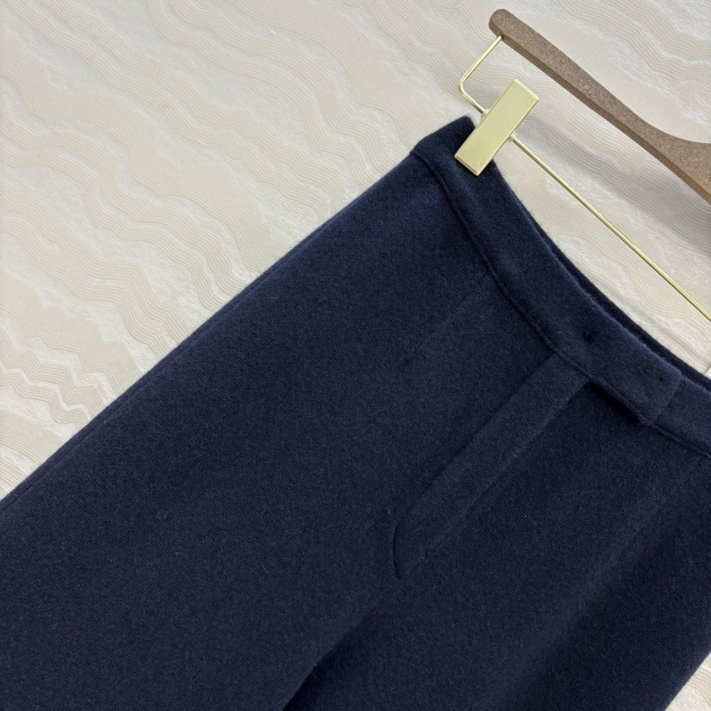 Брюки кашемірові жіночі фото 5