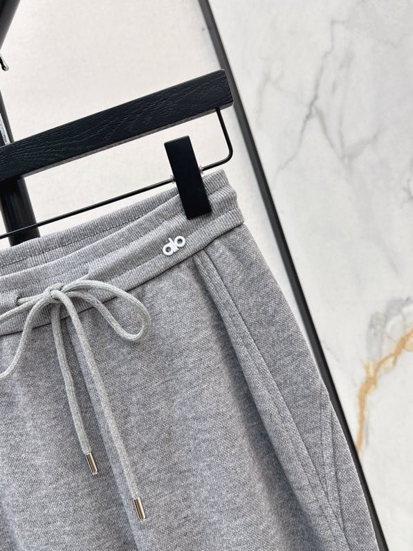 Брюки клеш фото 6