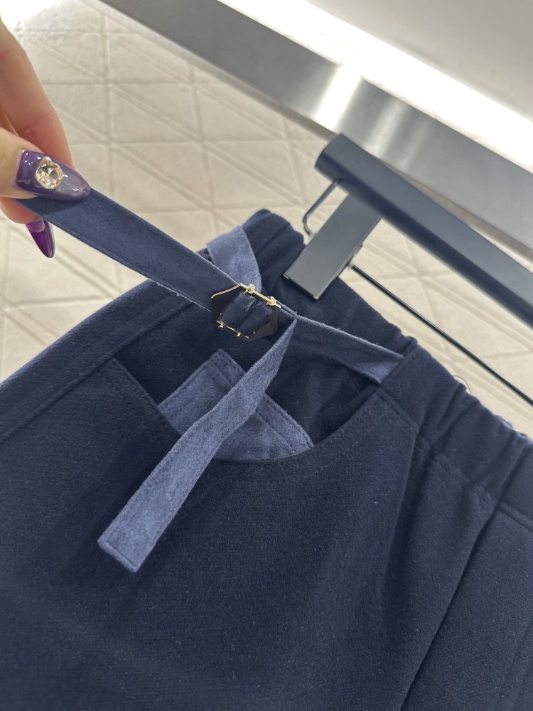 Брюки прямого кроя с поясом фото 5