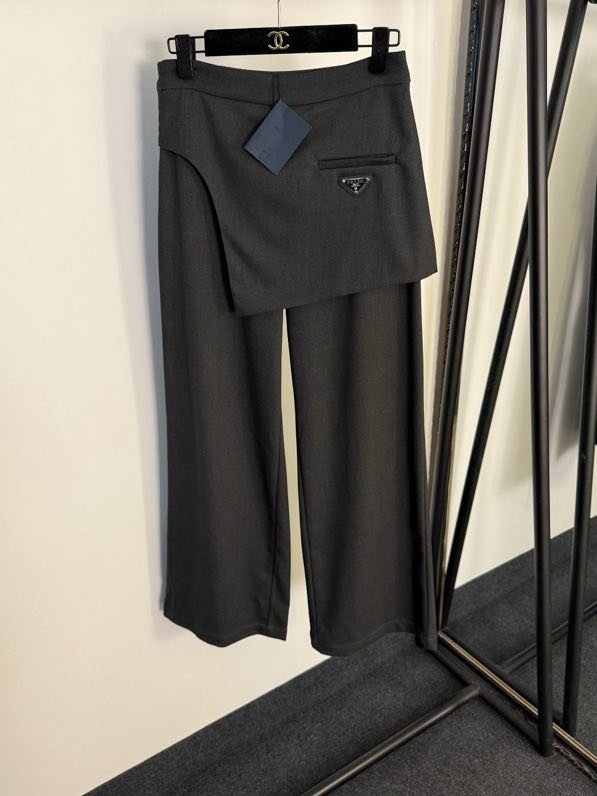 Брюки прямого кроя