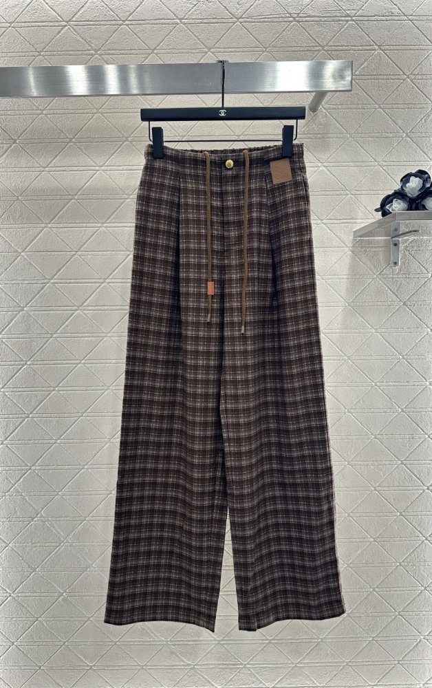 Брюки жіночі