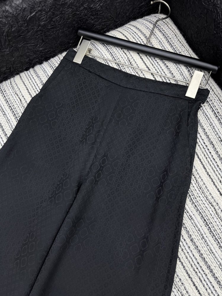 Pants women's фото 2