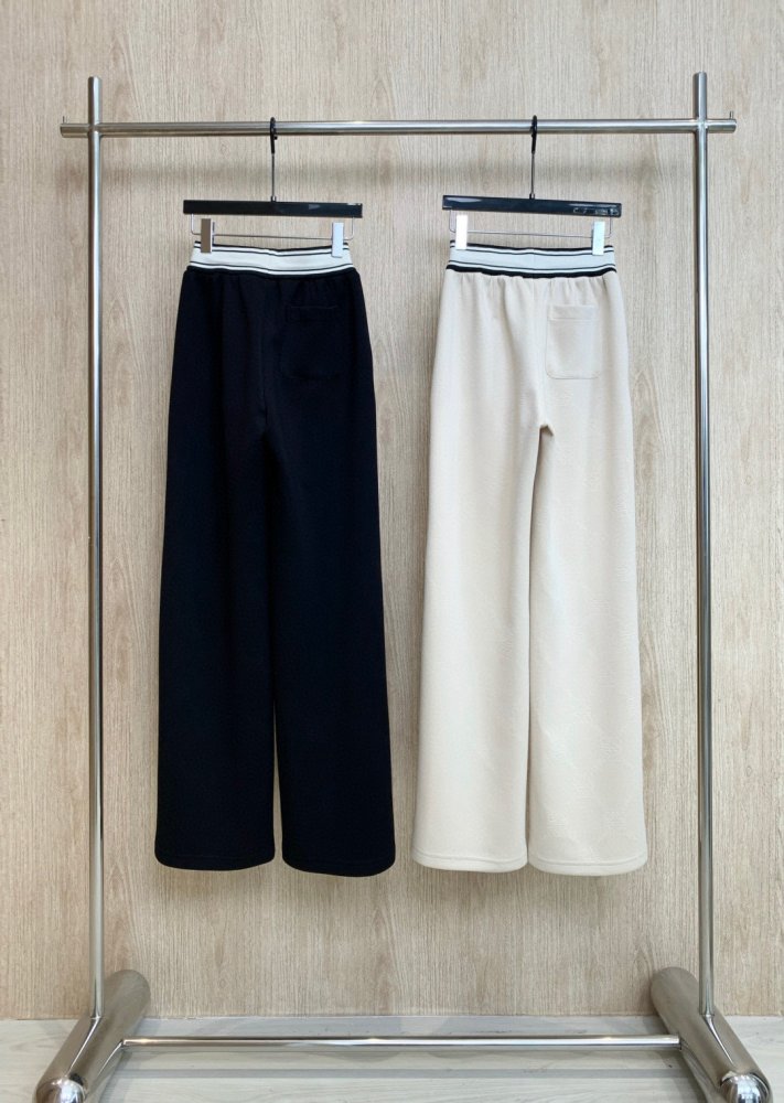 Pants women's фото 2