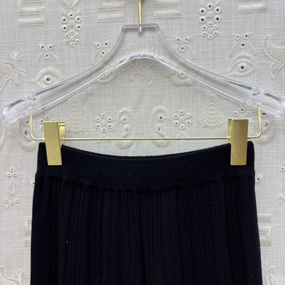 Pants women's фото 2