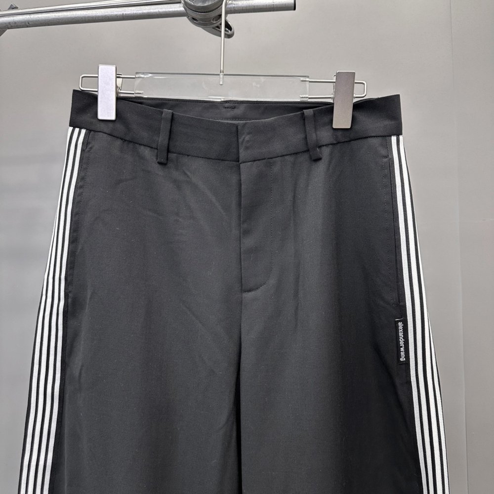 Брюки жіночі фото 2