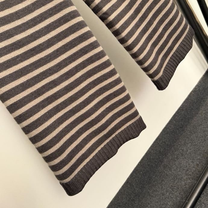 Брюки женские фото 3