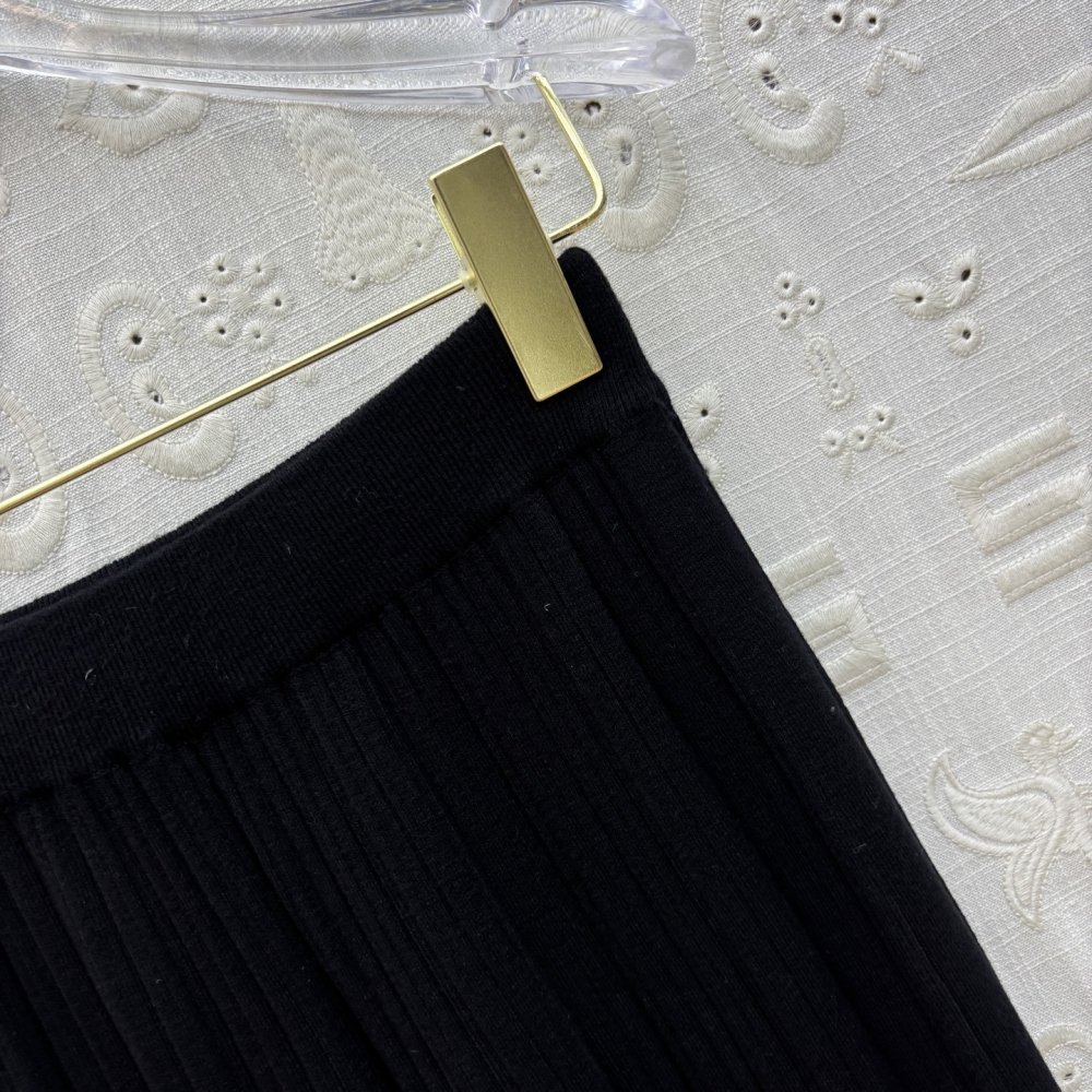 Pants women's фото 4