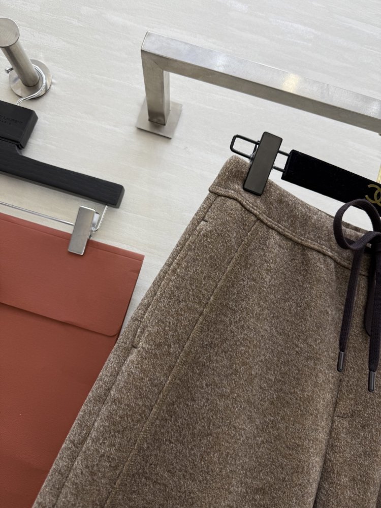 Брюки женские фото 4