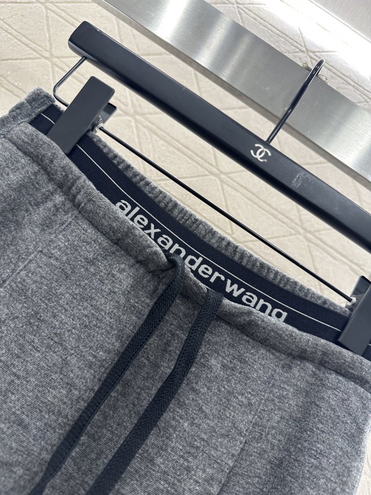 Брюки женские фото 5