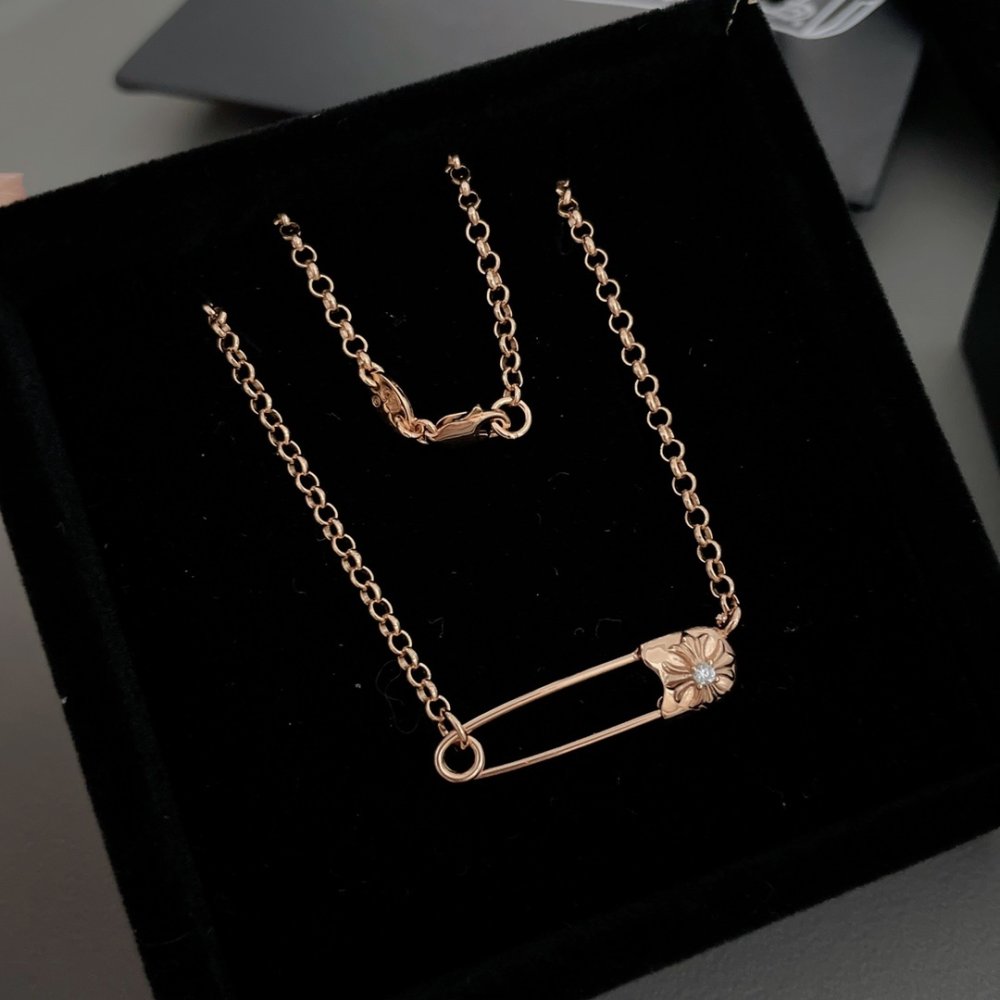 Брошь фото 3