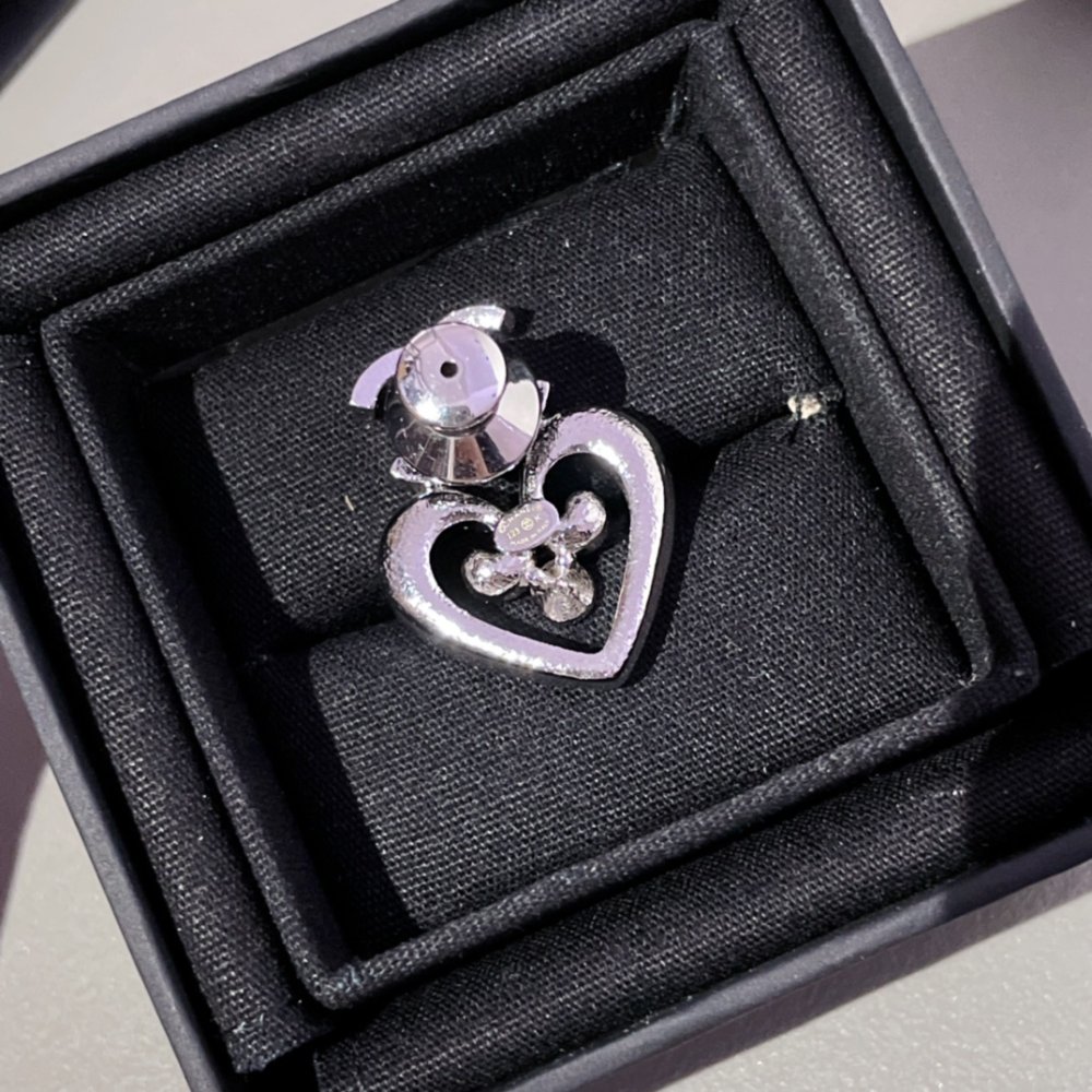 Брошка фото 3