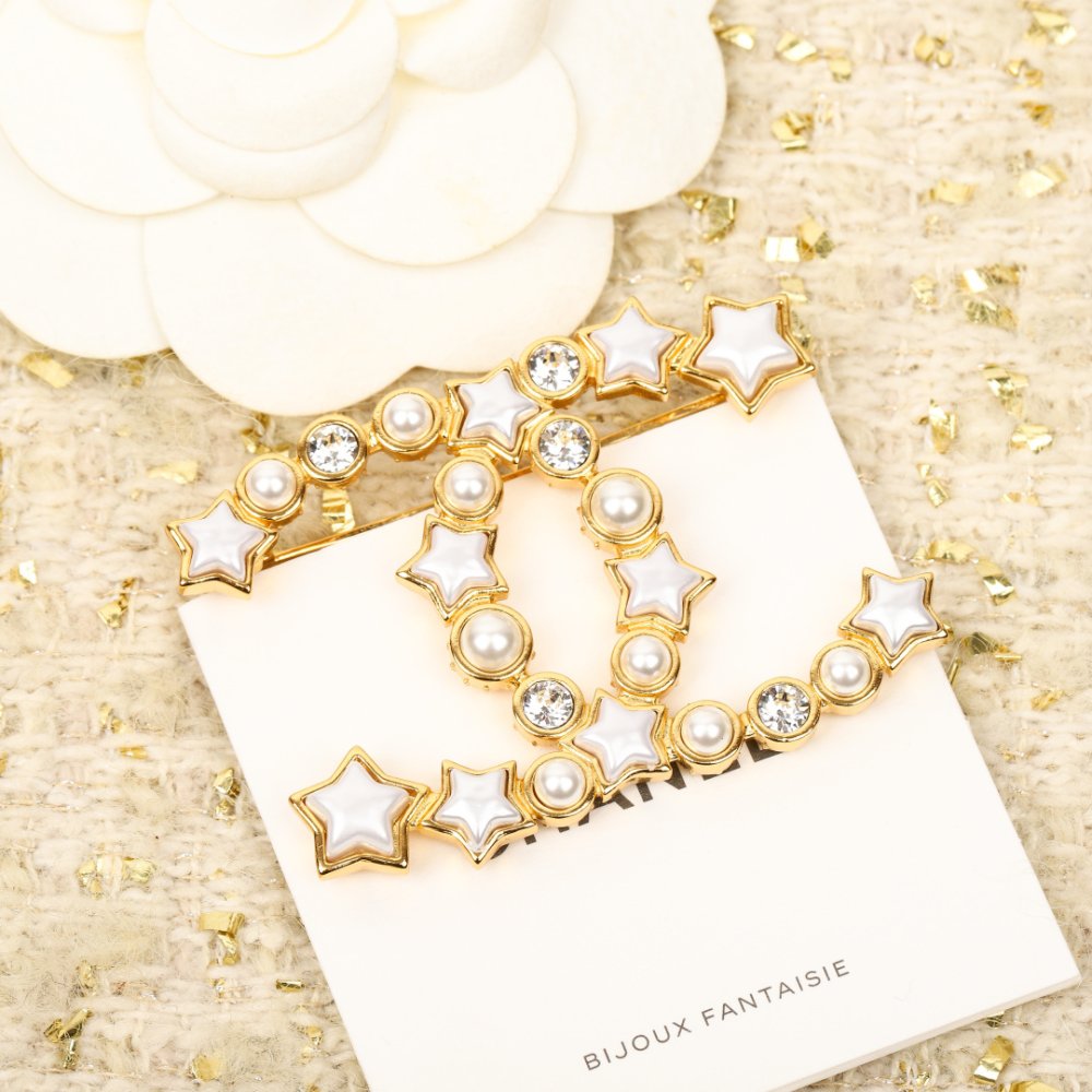 Брошь фото 3