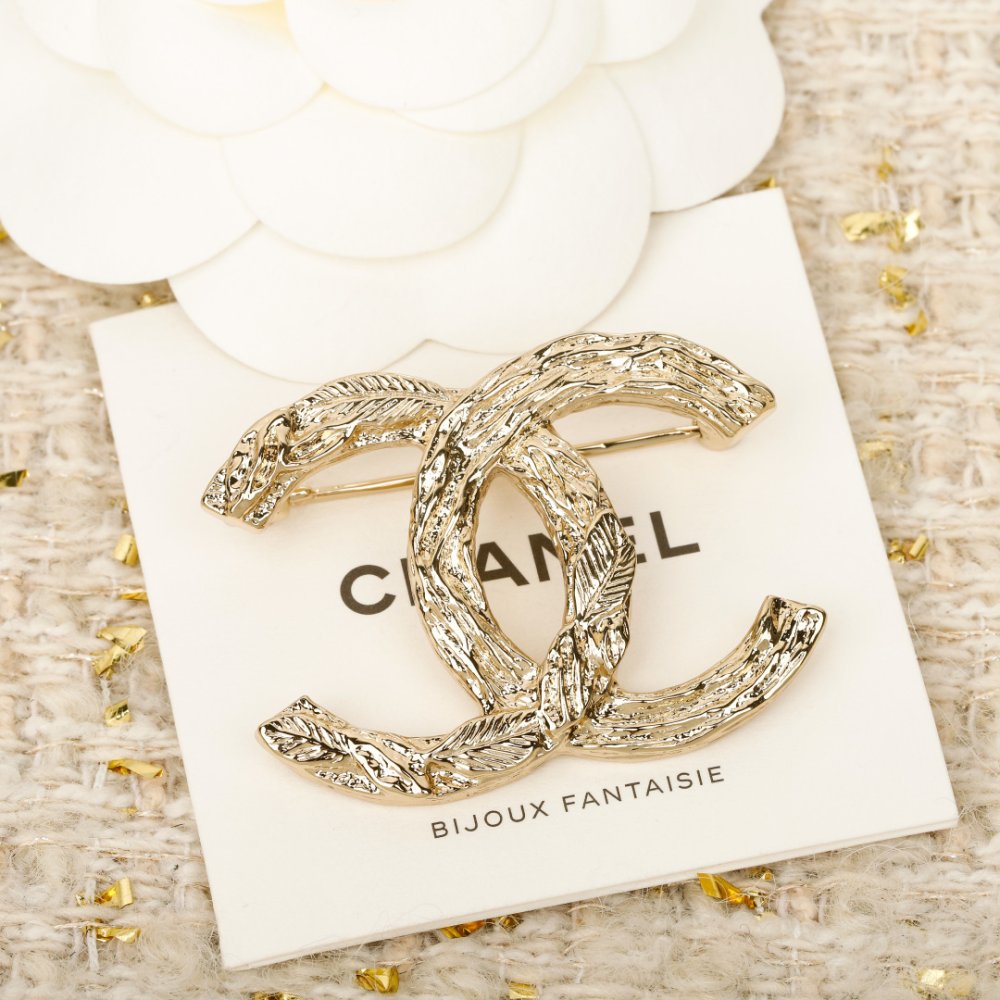 Брошка фото 3