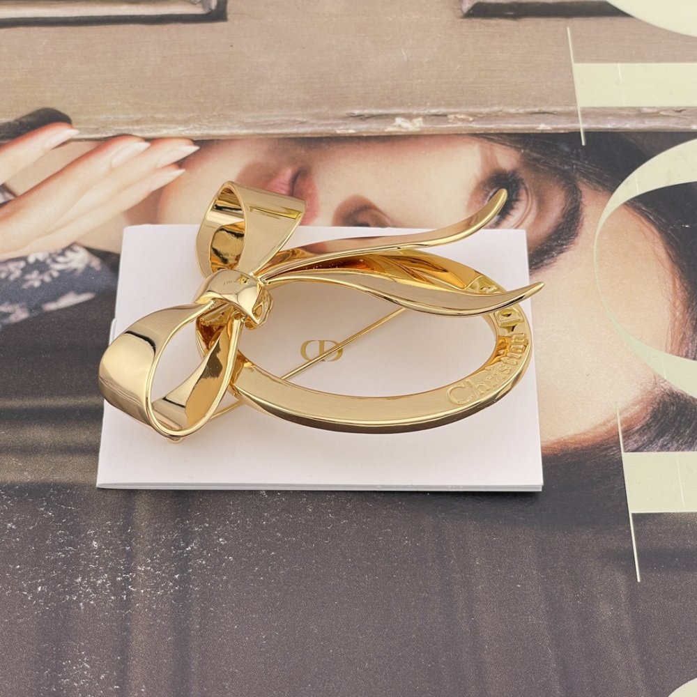 Брошка фото 5