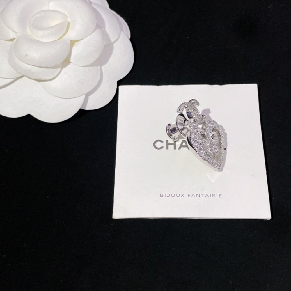 Брошка фото 6