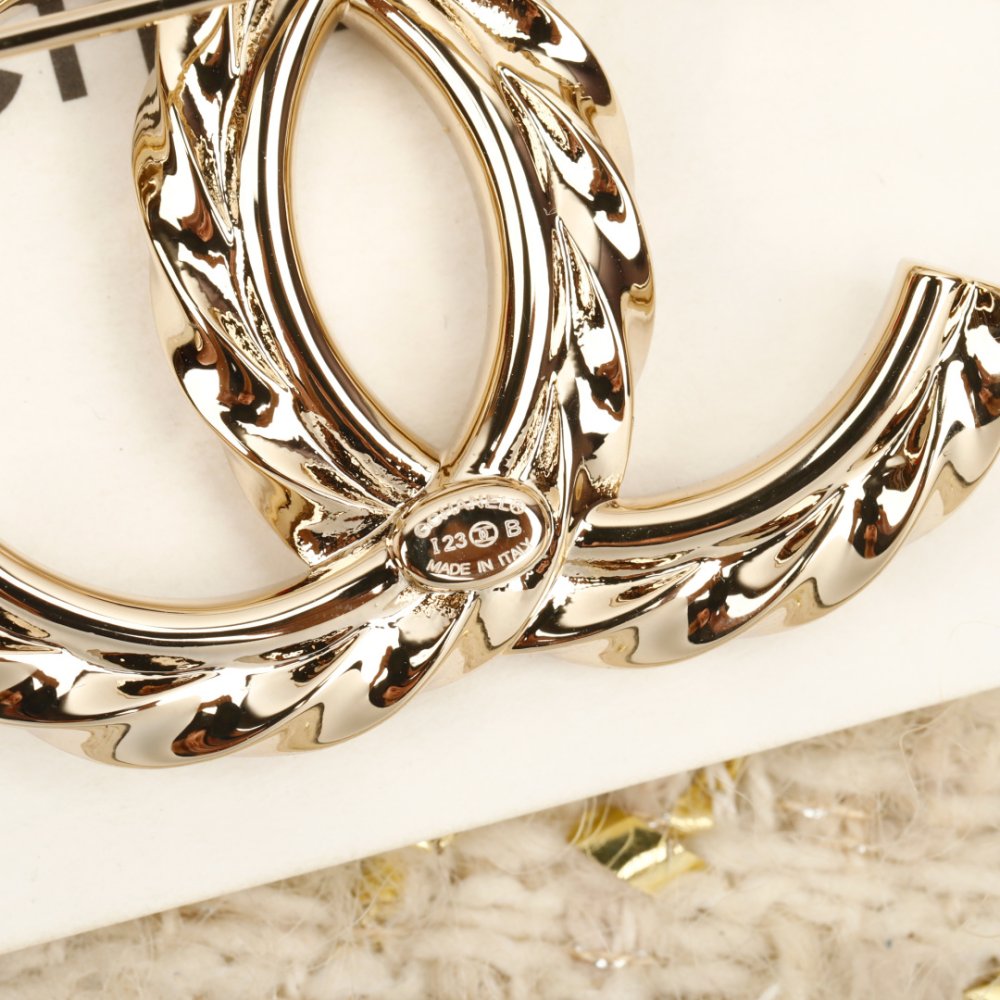 Брошка фото 6