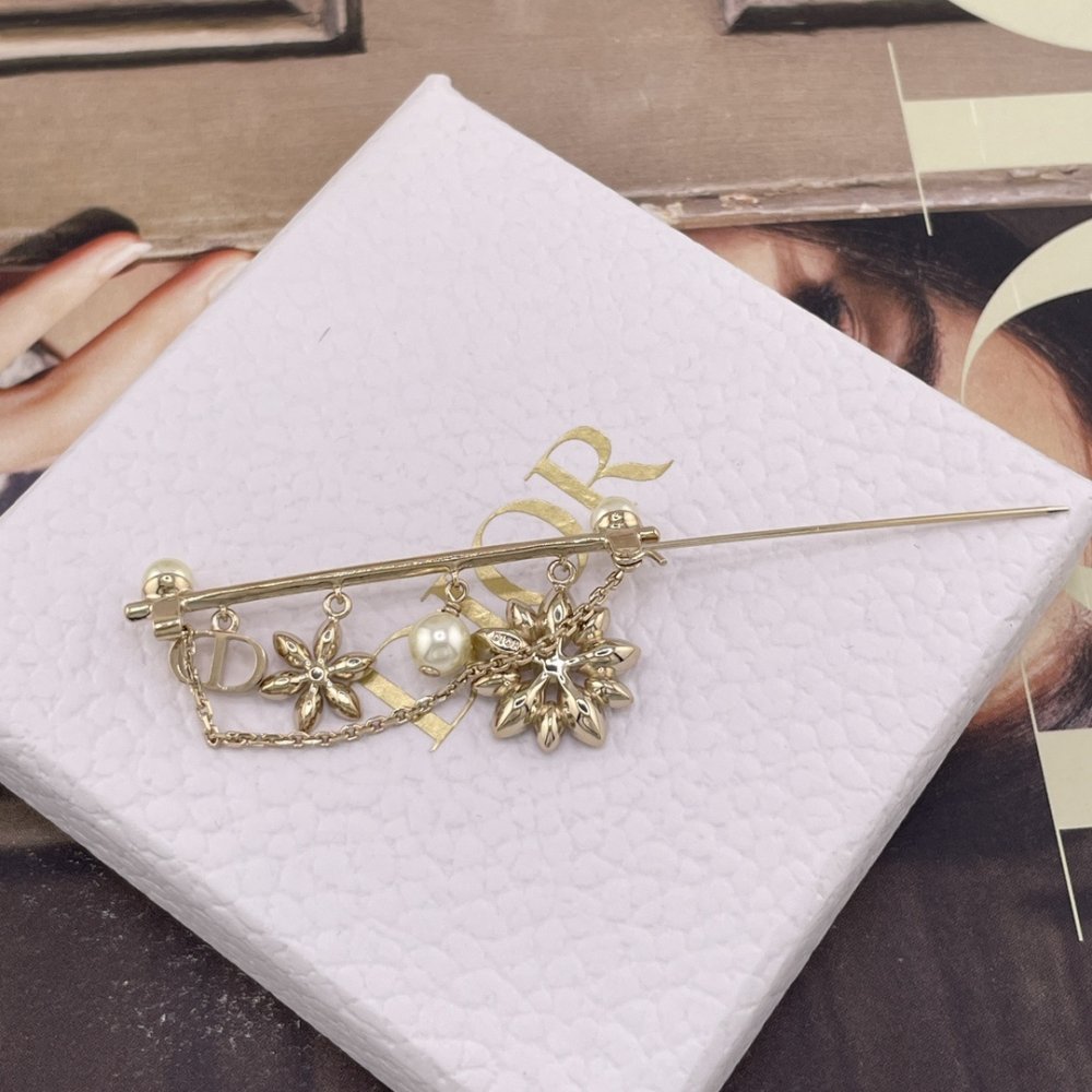 Брошка фото 6