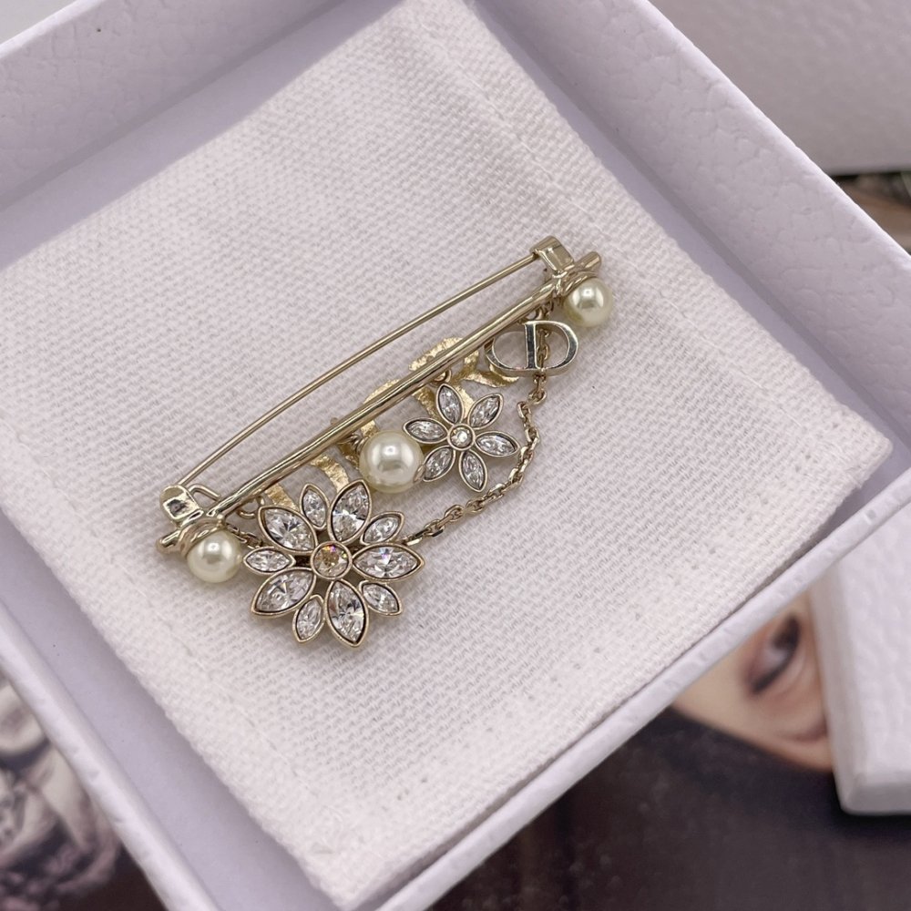 Брошка фото 7