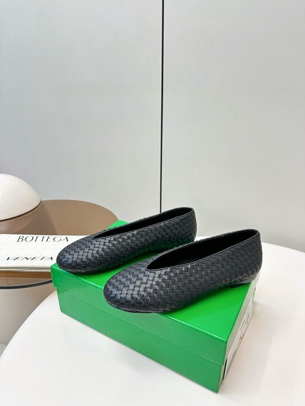 Бвлетки шкіряні