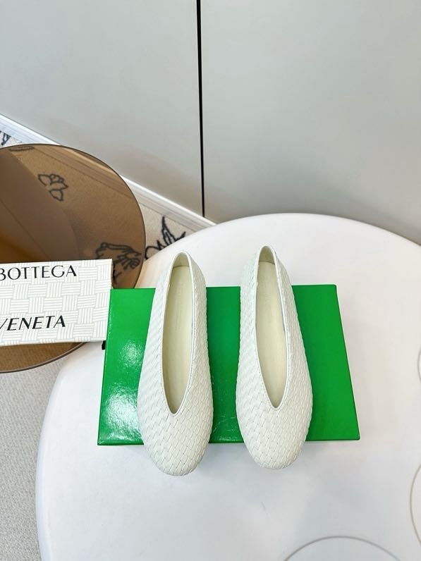 Бвлетки шкіряні фото 4