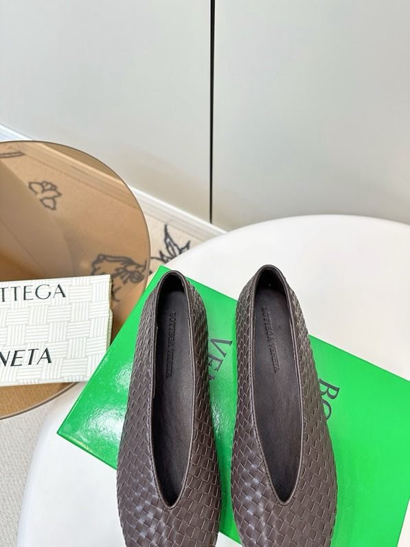 Бвлетки шкіряні фото 8